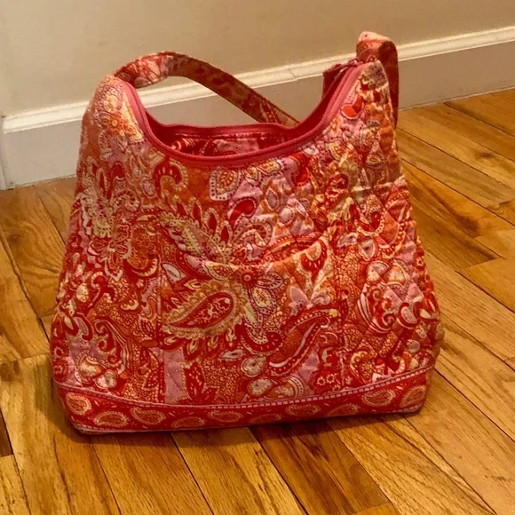 Vera Bradley Large hobo shoulder bag in Sherbet - Picture 2 of 8